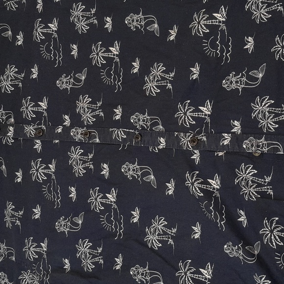 Navy Blue Hawaiian Shirt with White Tropical Print - Picture 1 of 4